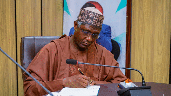 Senate Committee Chairman on Army, Sen. Abdulaziz Yar'adua